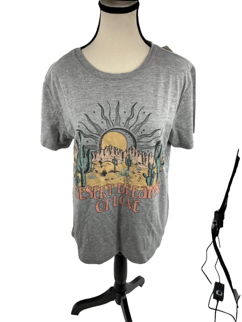 Fleurish Womens Graphic Tee Medium Desert Dreams Of Love Boho Western Shirt